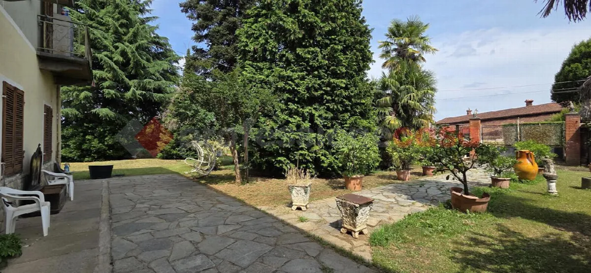 Casa indipendente in vendita a Pinerolo - foto 8