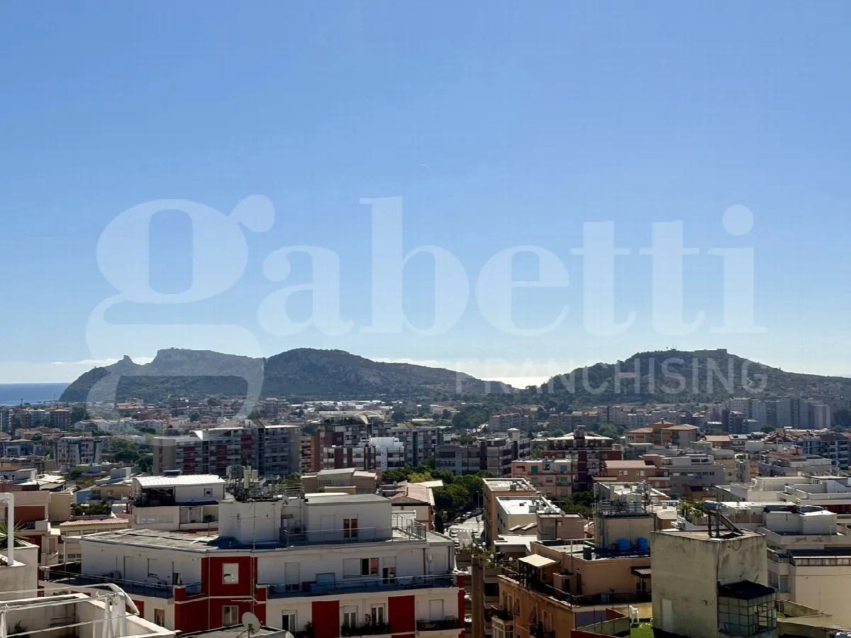Attico in vendita a Cagliari - foto 1
