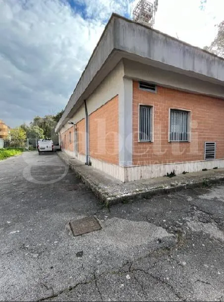Stabile in vendita a Lecce - foto 1