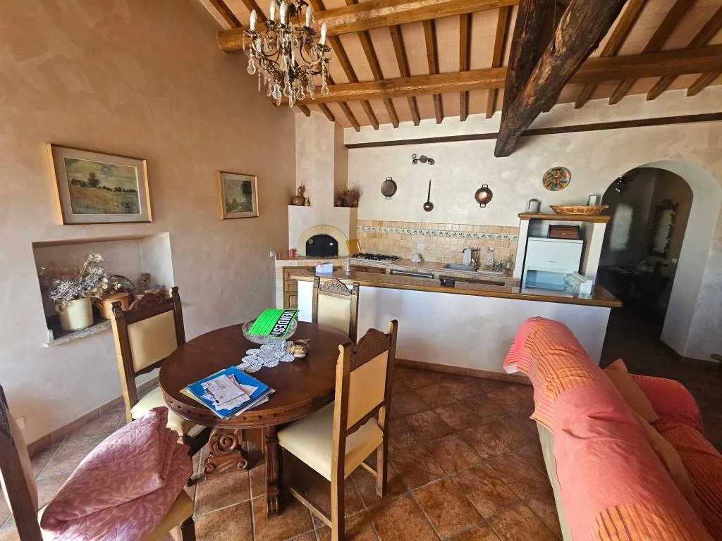 Casa indipendente in vendita a Rieti - foto 3