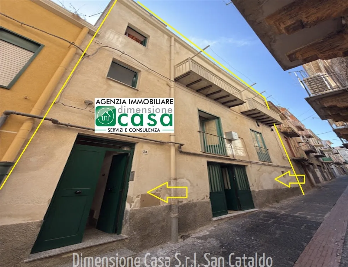 Casa indipendente in vendita a San Cataldo - foto 1