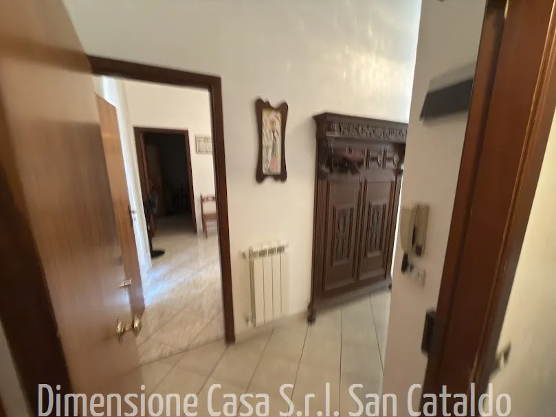 Casa indipendente in vendita a San Cataldo - foto 3