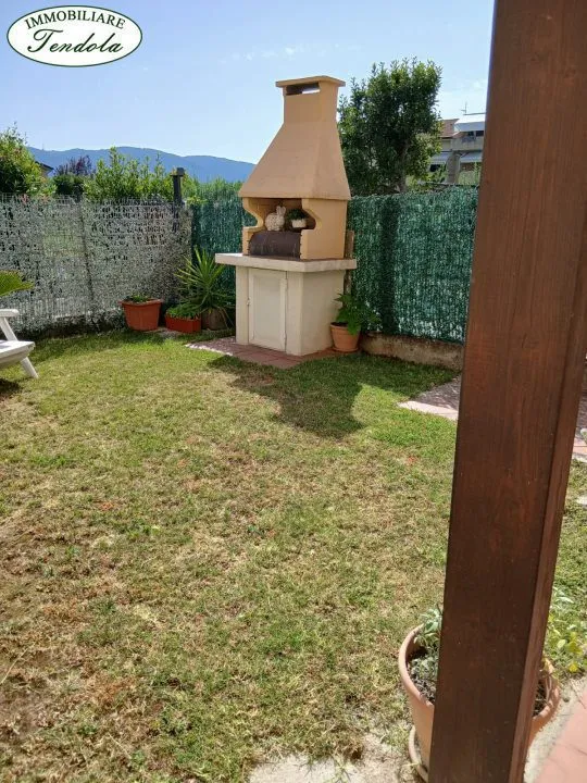 Casa indipendente in vendita a Fosdinovo - Caniparola - foto 2
