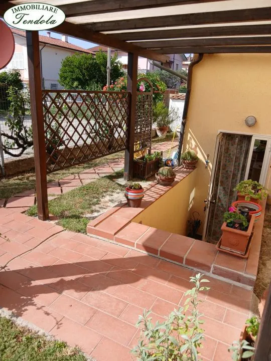 Casa indipendente in vendita a Fosdinovo - Caniparola - foto 3
