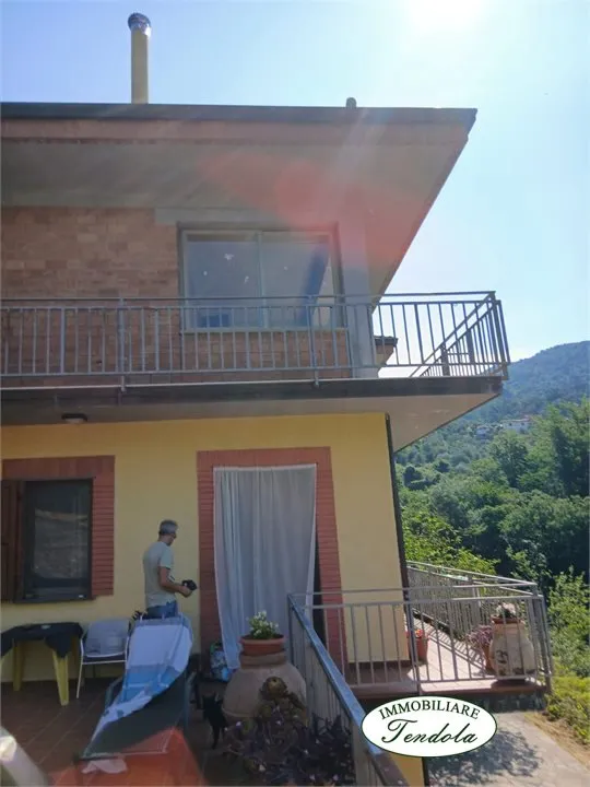 Casa indipendente in vendita a Fosdinovo - foto 3
