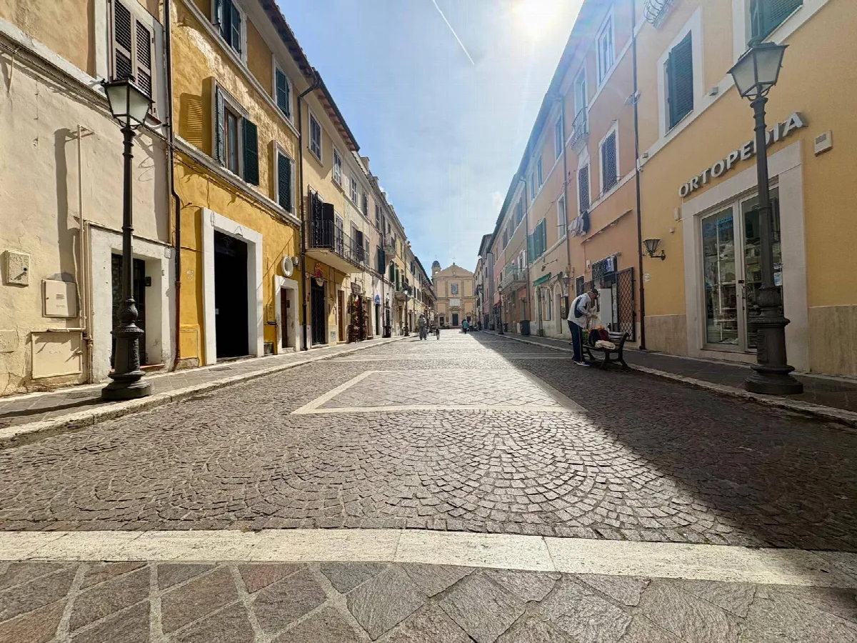 Appartamento in vendita a Monterotondo, Monterotondo Paese - foto 9