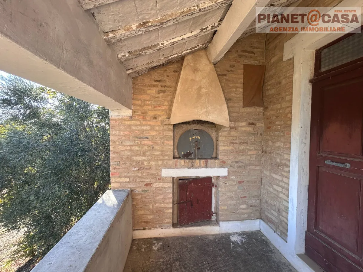 Rustico + Terreno in vendita a Monsampolo del Tronto - foto 2