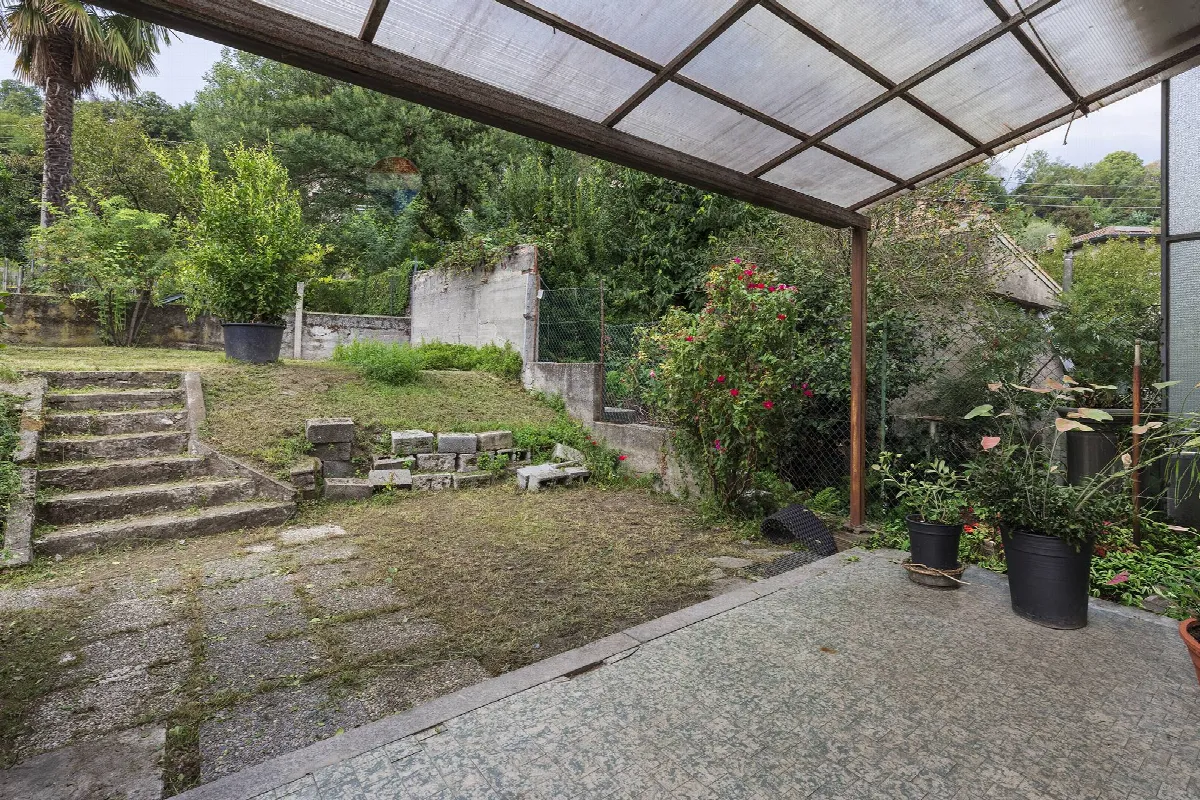 Porzione di casa in vendita a Laveno-Mombello, Mombello - foto 5