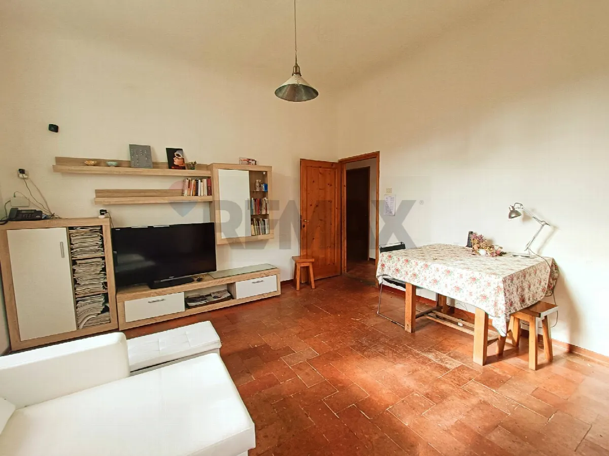 Appartamento in vendita a Loro Ciuffenna, Centro - foto 1