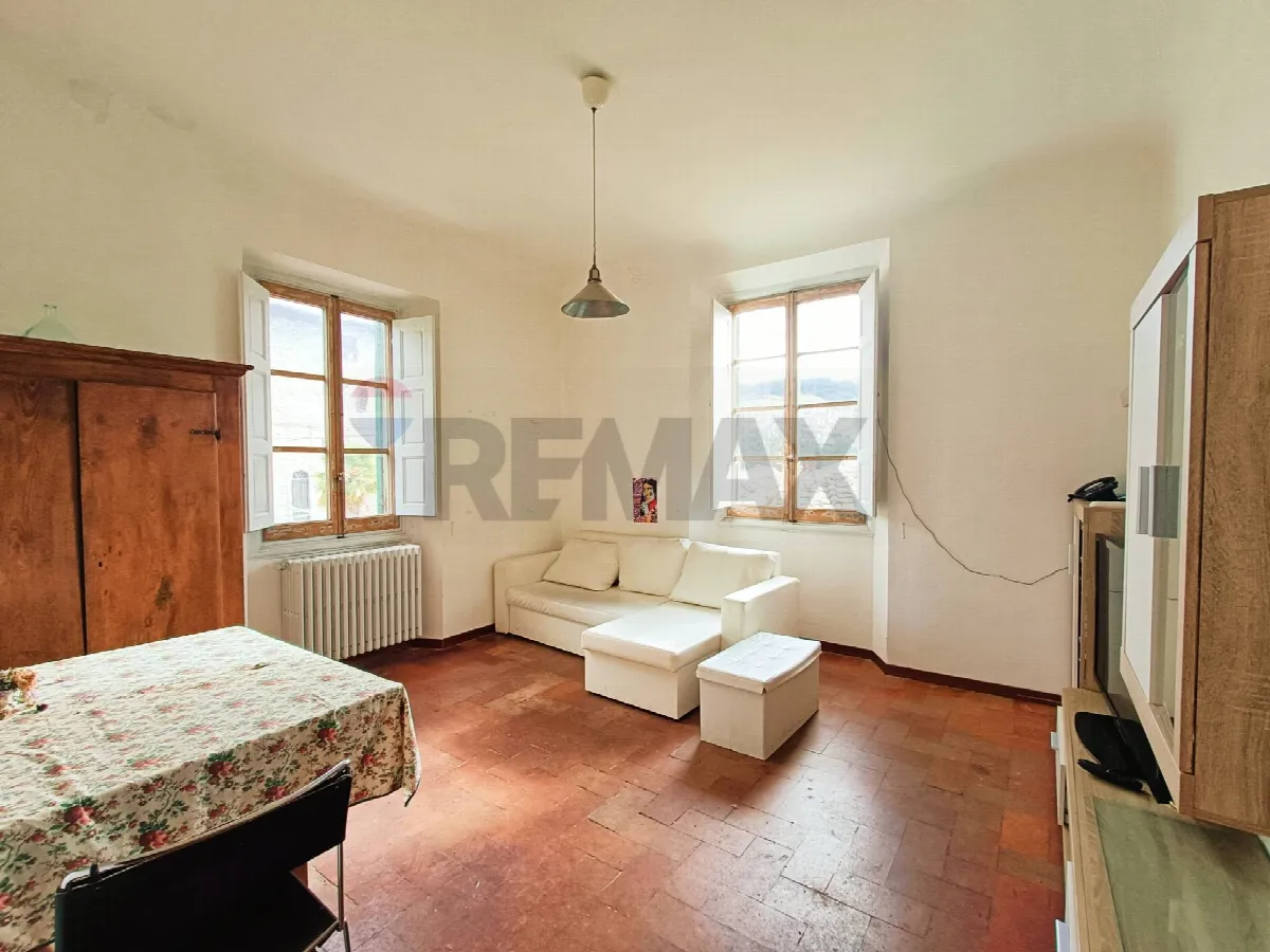 Appartamento in vendita a Loro Ciuffenna, Centro - foto 2
