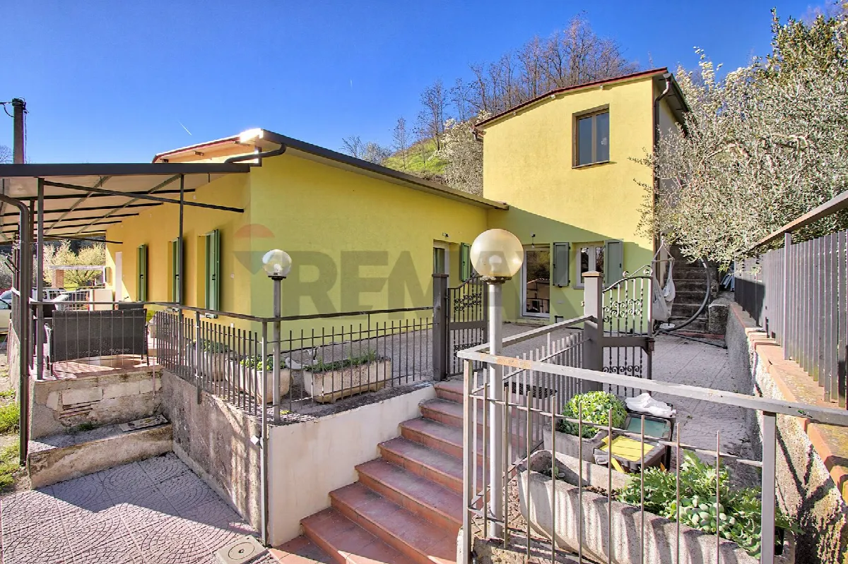 Villa singola in vendita a Terranuova Bracciolini, Ville - foto 3