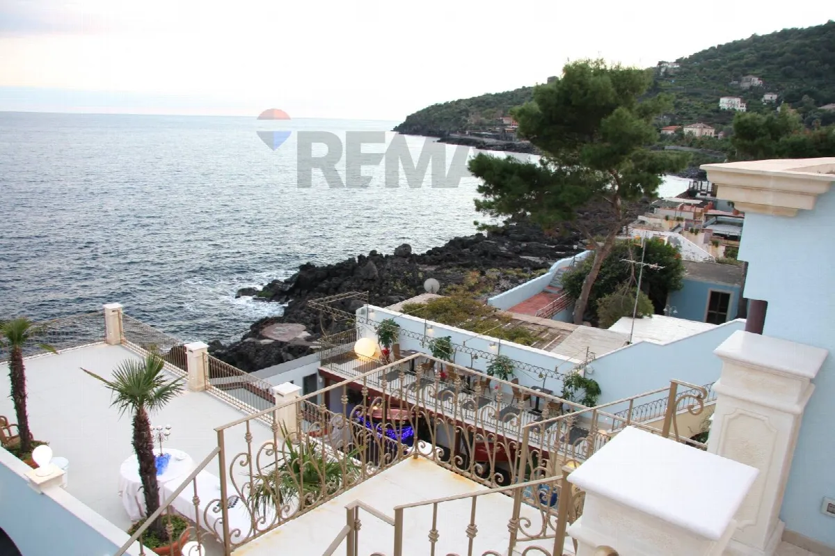 Villa o villino in vendita a Acireale - foto 1