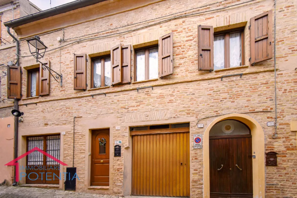 Casa cielo-terra in vendita a Potenza Picena, Centro storico - foto 2