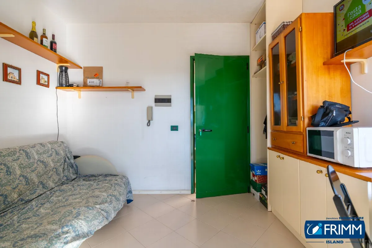 Appartamento in vendita a Olbia, Zona Via Veronese - foto 2