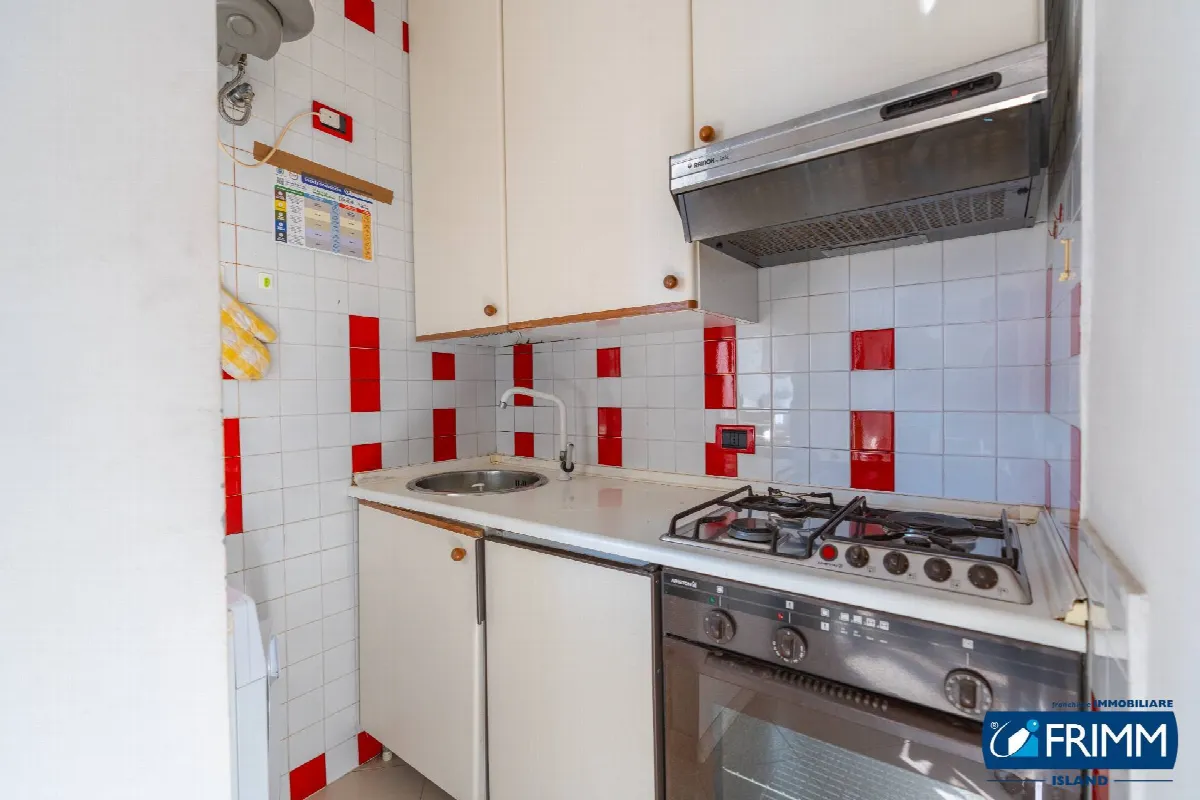Appartamento in vendita a Olbia, Zona Via Veronese - foto 7
