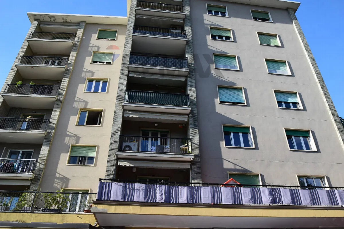 Appartamento in vendita a Lecco, Castello - foto 1