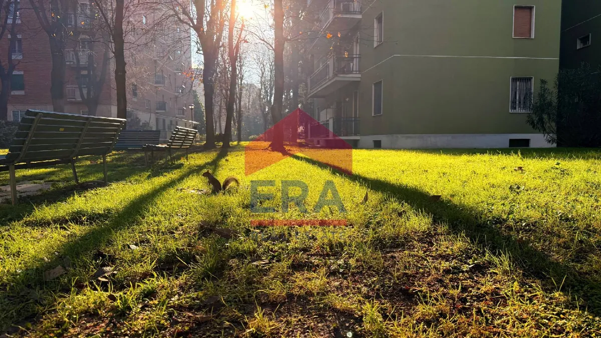 Appartamento in vendita a Milano, Bande Nere - foto 1