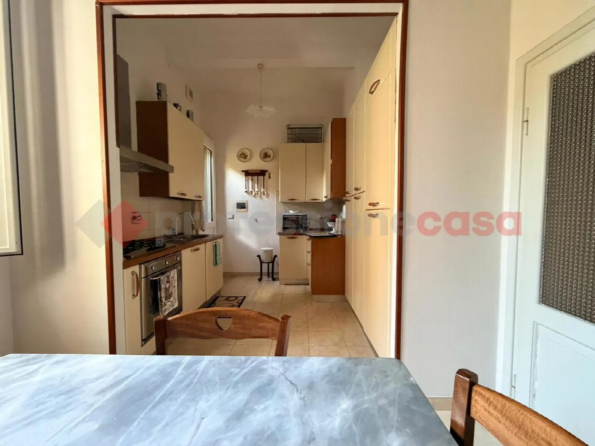 Casa indipendente in vendita a Prato - foto 3