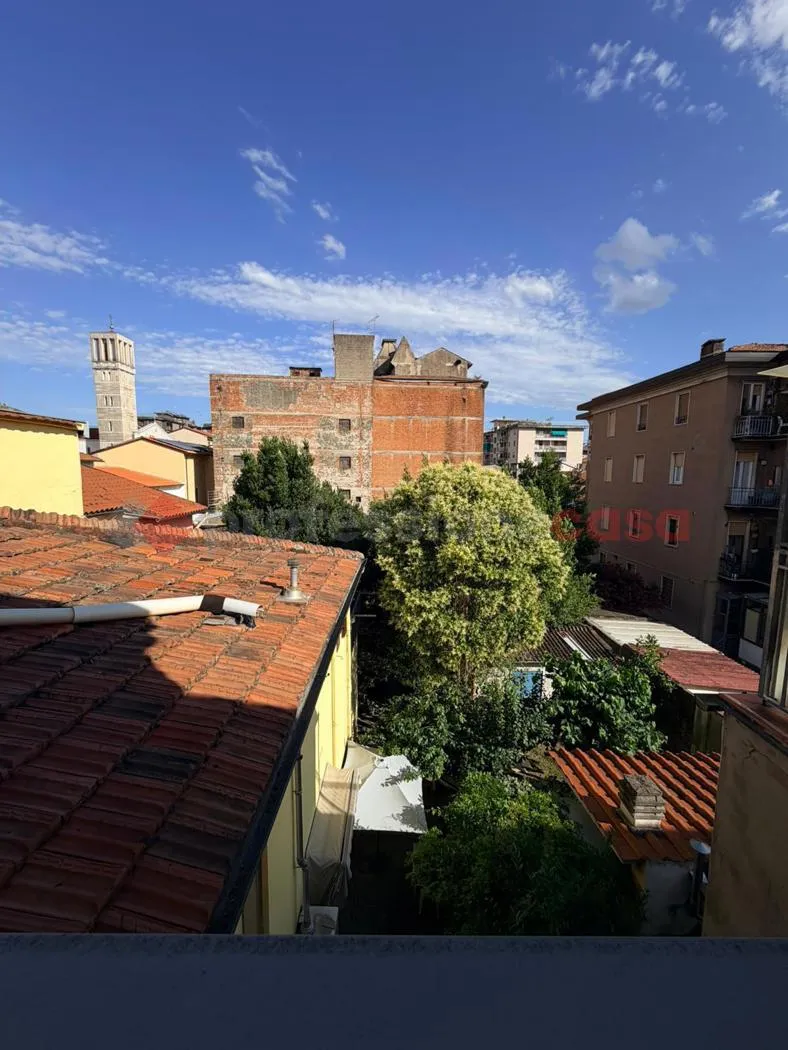 Casa indipendente in vendita a Prato - foto 10