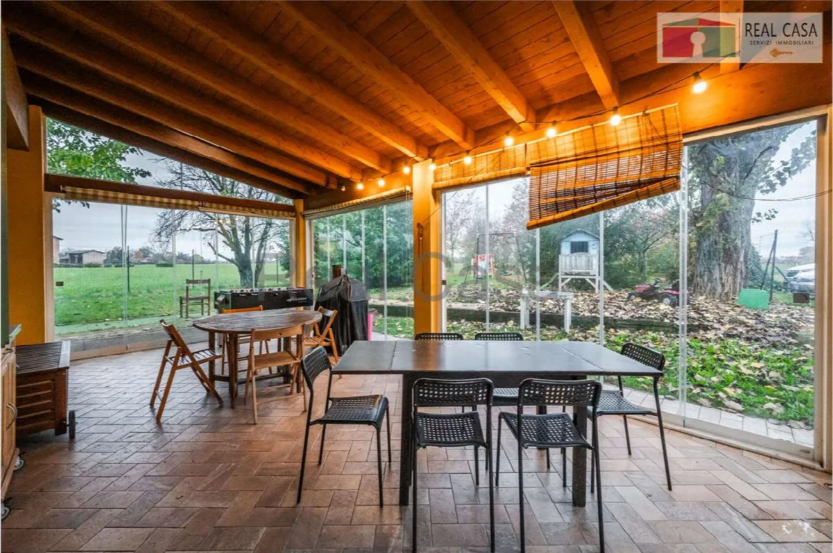 Villa in vendita a Modena - Villaggio Zeta - foto 1