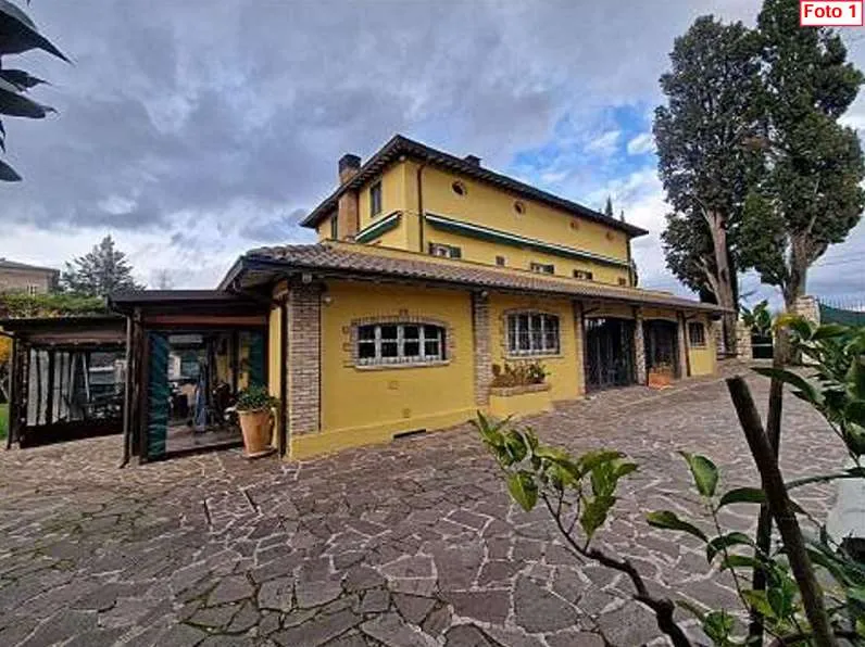 Villa in vendita a Perugia - foto 2
