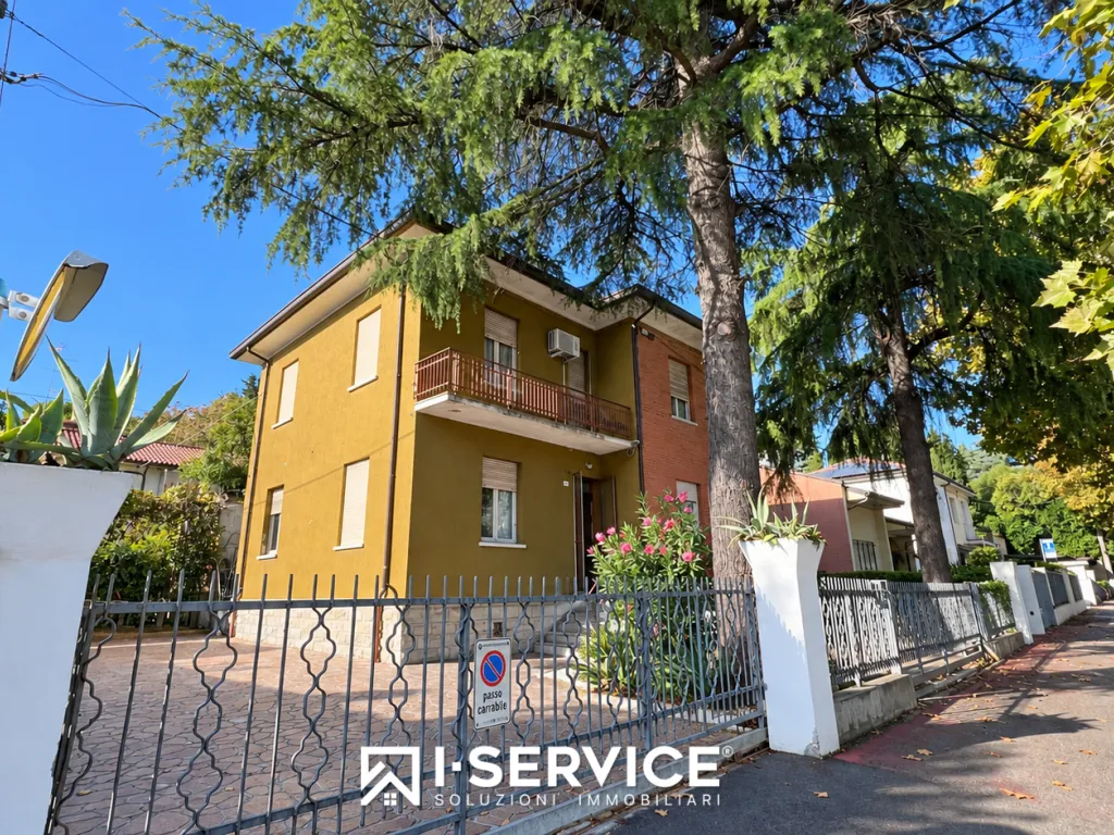 Casa indipendente in vendita a Cesena - foto 1