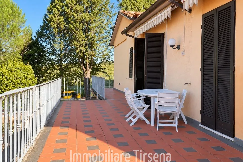 Casa indipendente in vendita a Orvieto - foto 1