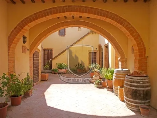 Villa in vendita a Castelnuovo Berardenga - foto 1