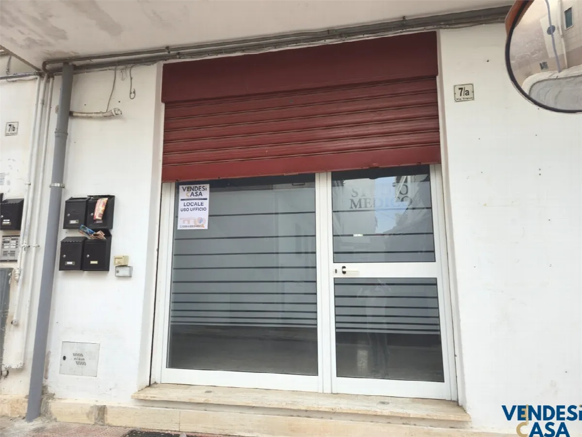Ufficio in vendita a Adelfia - Montrone - foto 1