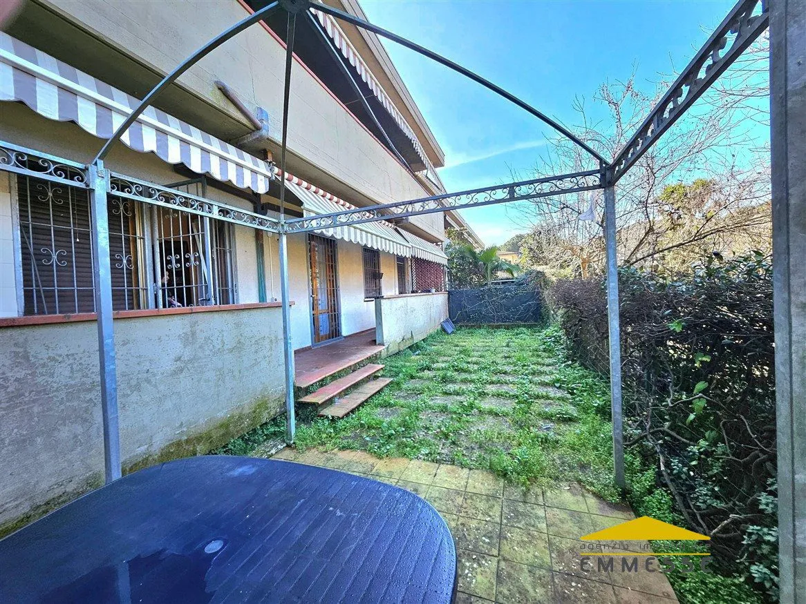 Appartamento in vendita a Massa - Marina di Massa - foto 2