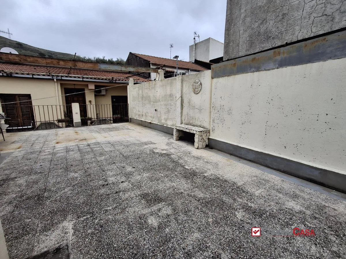 Casa indipendente in vendita a Messina - foto 1
