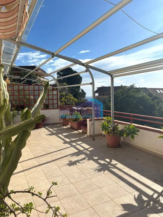 Casa indipendente in vendita a Letojanni - foto 2