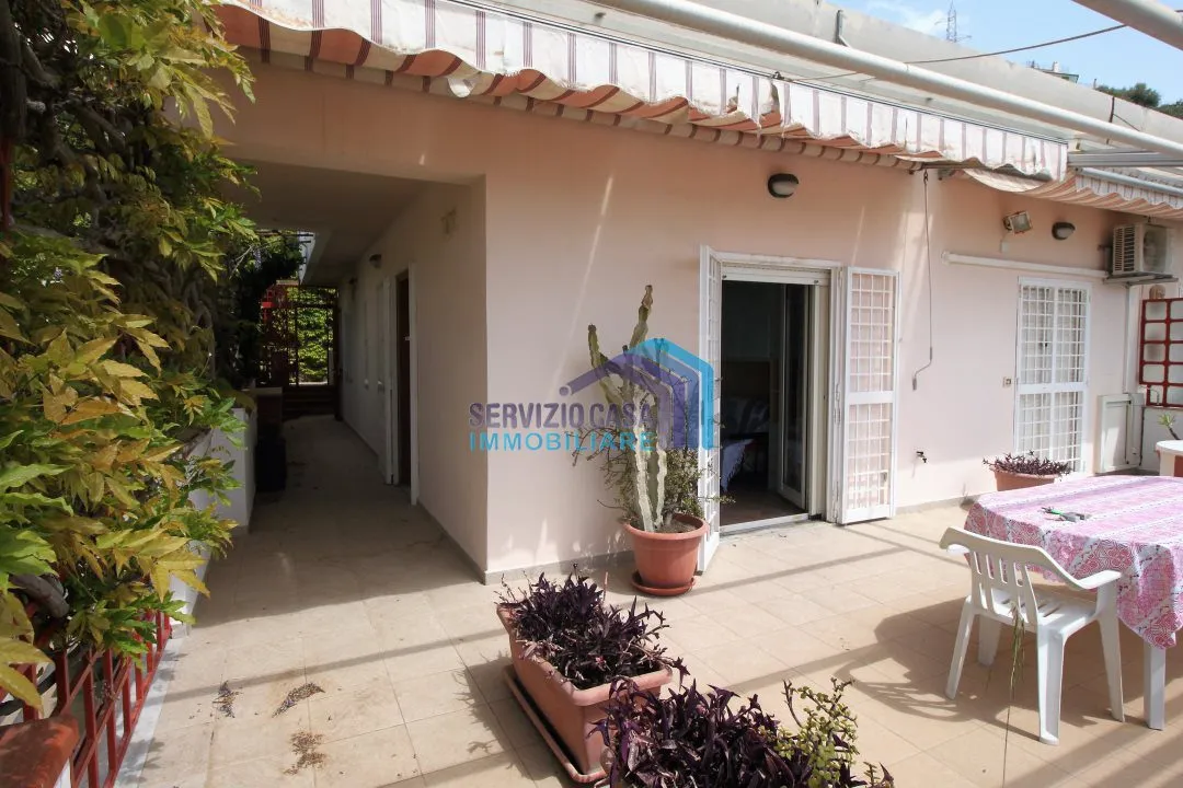 Casa indipendente in vendita a Letojanni - foto 3