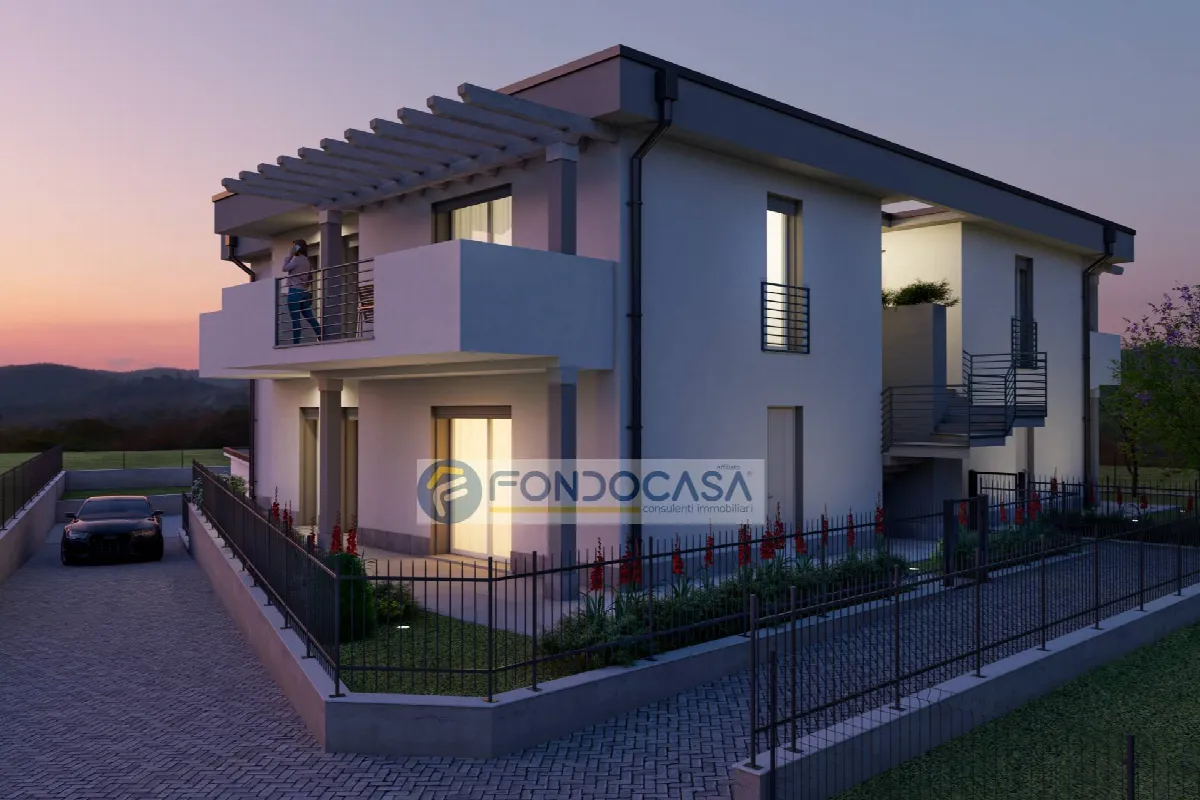 Appartamento in vendita a Castelnuovo del Garda, Castelnuovo - foto 1