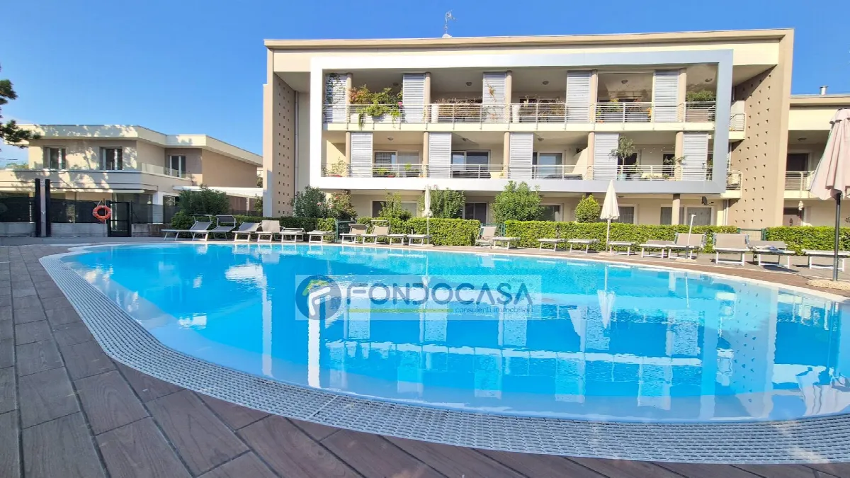 Appartamento in vendita a Peschiera del Garda, Peschiera - foto 1