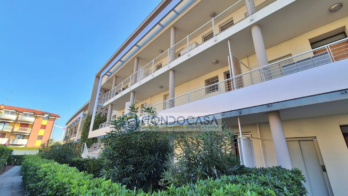 Appartamento in vendita a Peschiera del Garda, Peschiera - foto 4