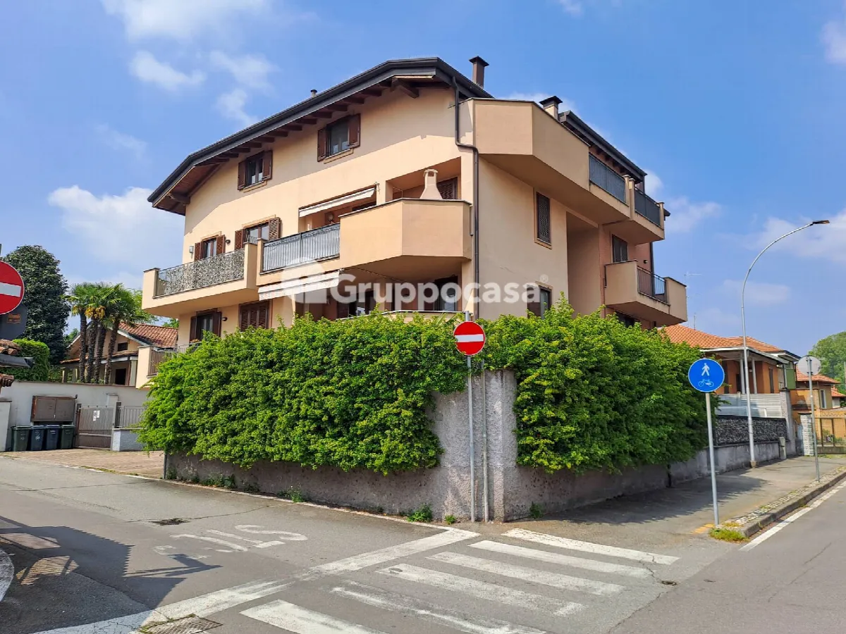 Appartamento in vendita a Bareggio - foto 1
