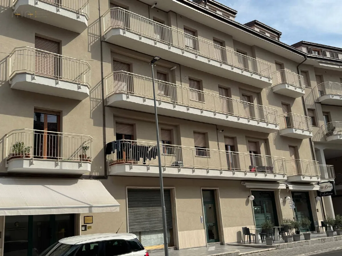 Appartamento in vendita a Comunanza, Centrale / Centro Storico - foto 1