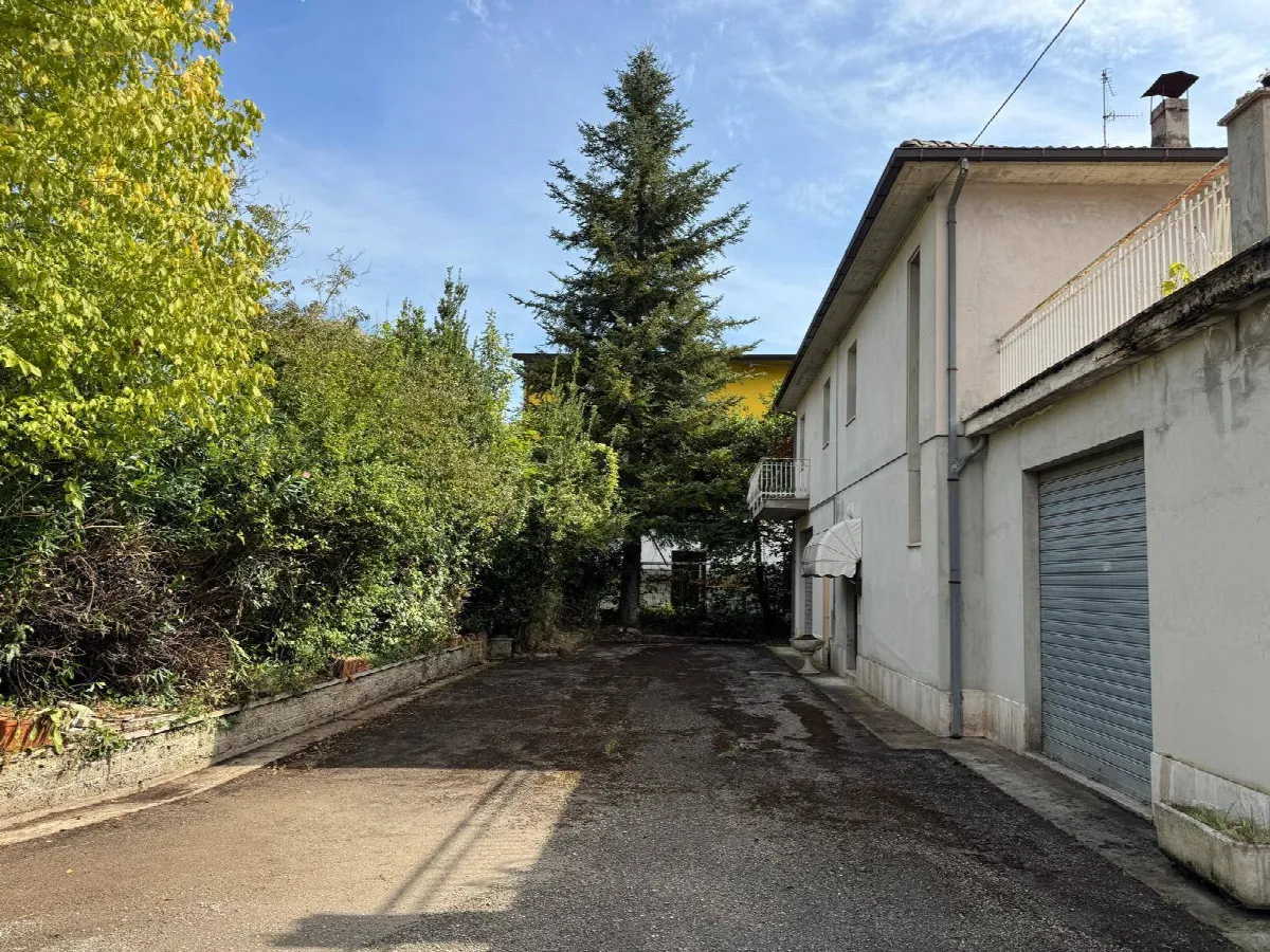 Appartamento in vendita a Amandola, Centrale / Centro Storico - foto 4