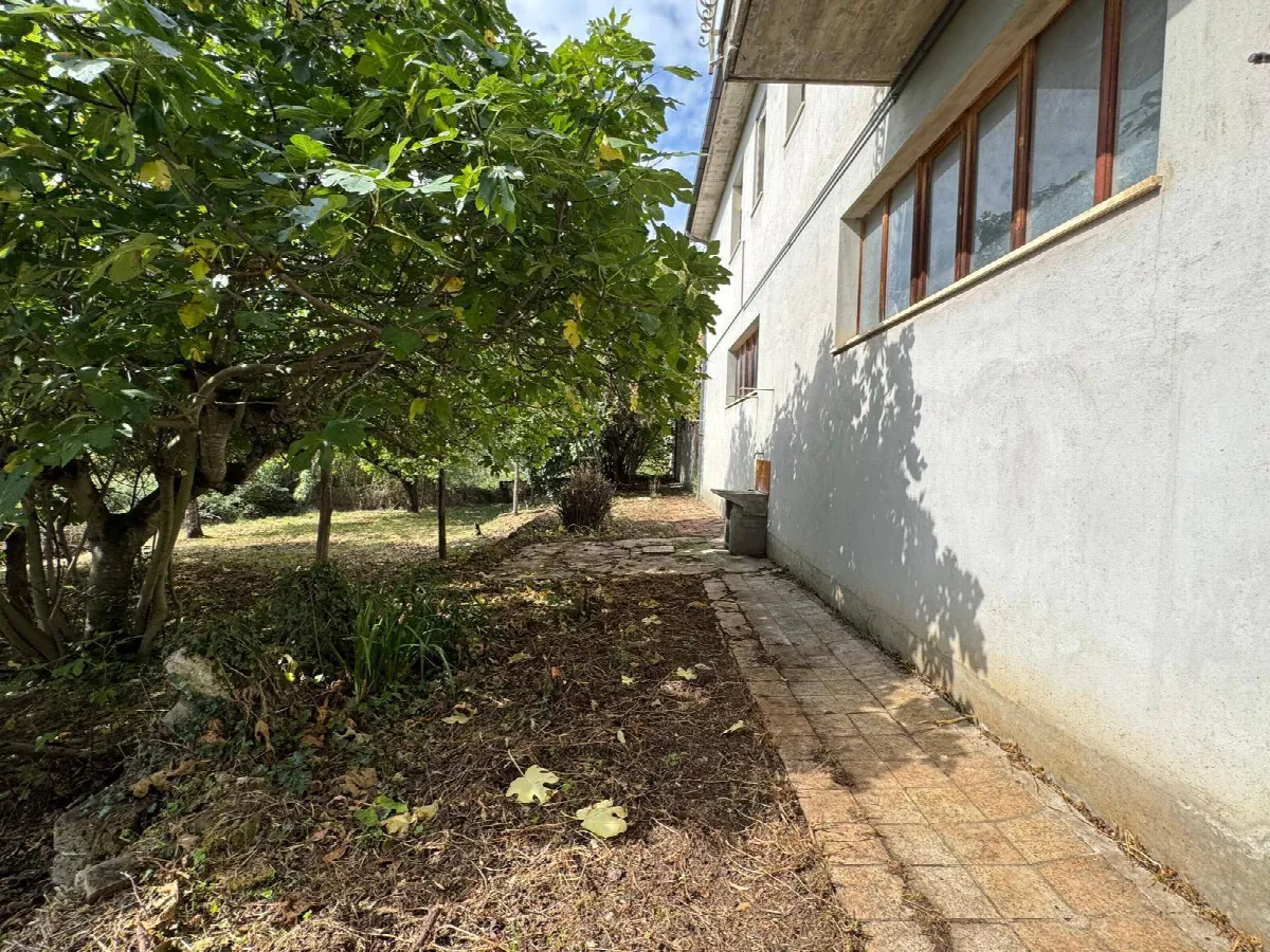 Appartamento in vendita a Amandola, Centrale / Centro Storico - foto 5