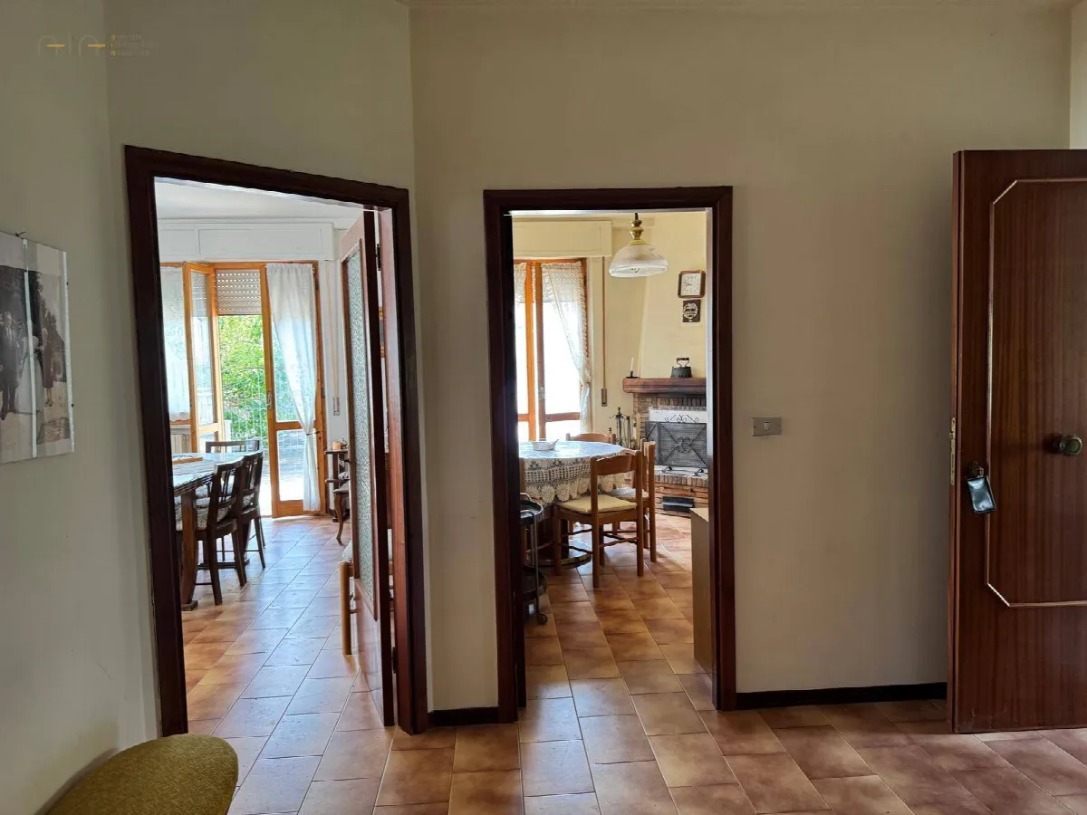 Appartamento in vendita a Amandola, Centrale / Centro Storico - foto 9