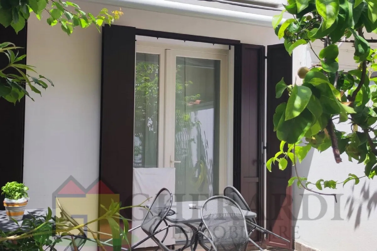 Villa / Casa a schiera in vendita a Ferrara, Entro Mura - foto 3