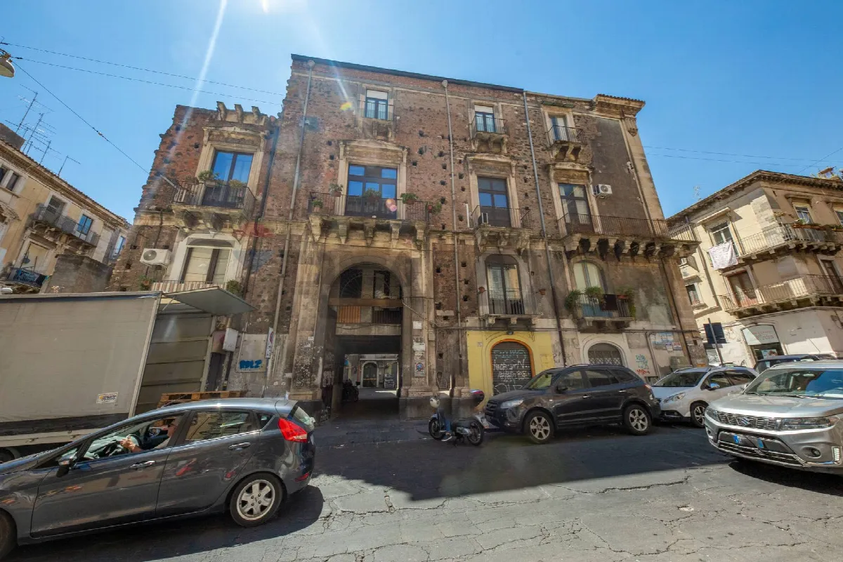 Appartamento in vendita a Catania, Centro Storico - foto 1