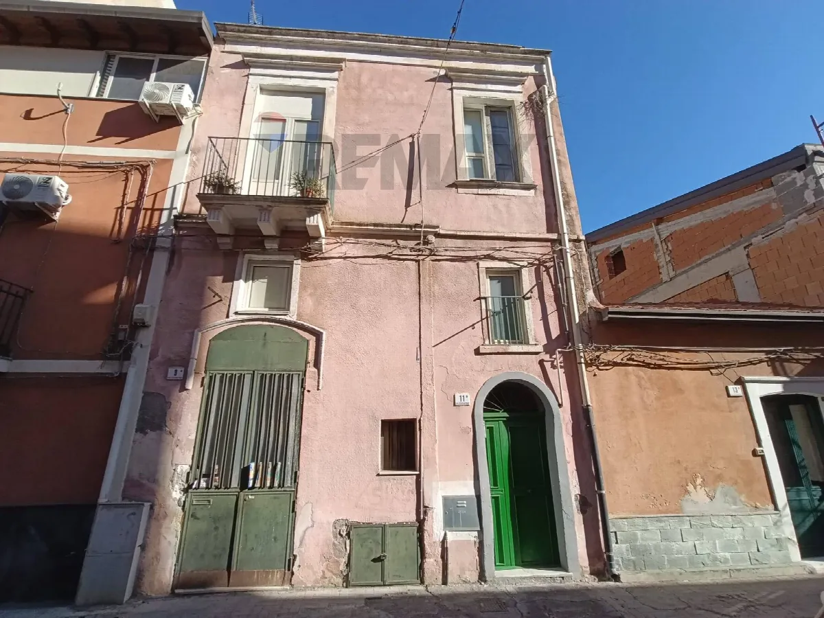 Casa Semindipendente in vendita a Catania, Centro Storico - foto 1