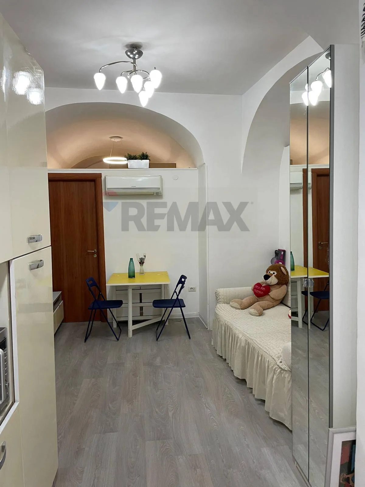 Appartamento in vendita a Napoli, San Lorenzo - foto 1