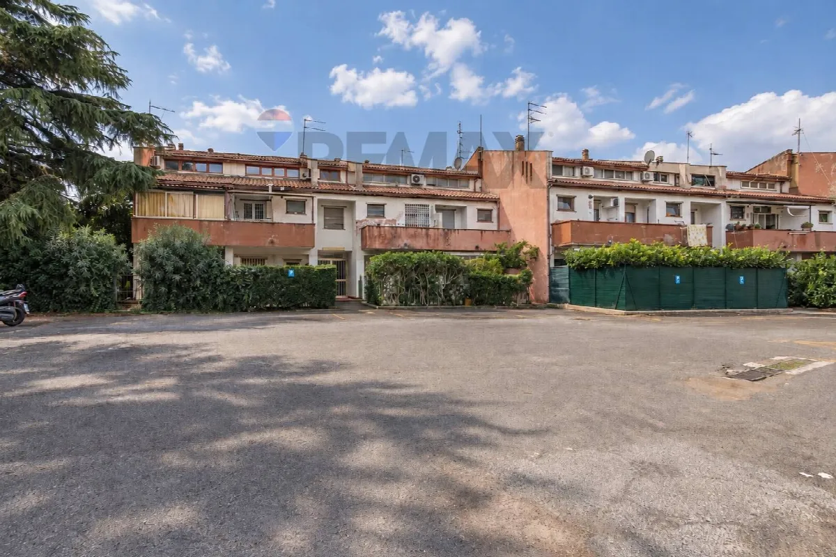Appartamento in vendita a Montalto di Castro, Centro Città - foto 2