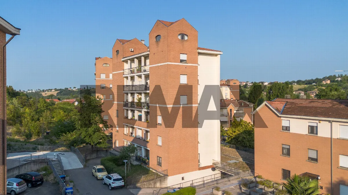 Appartamento in vendita a Salsomaggiore Terme, Salsomaggiore Terme - foto 2