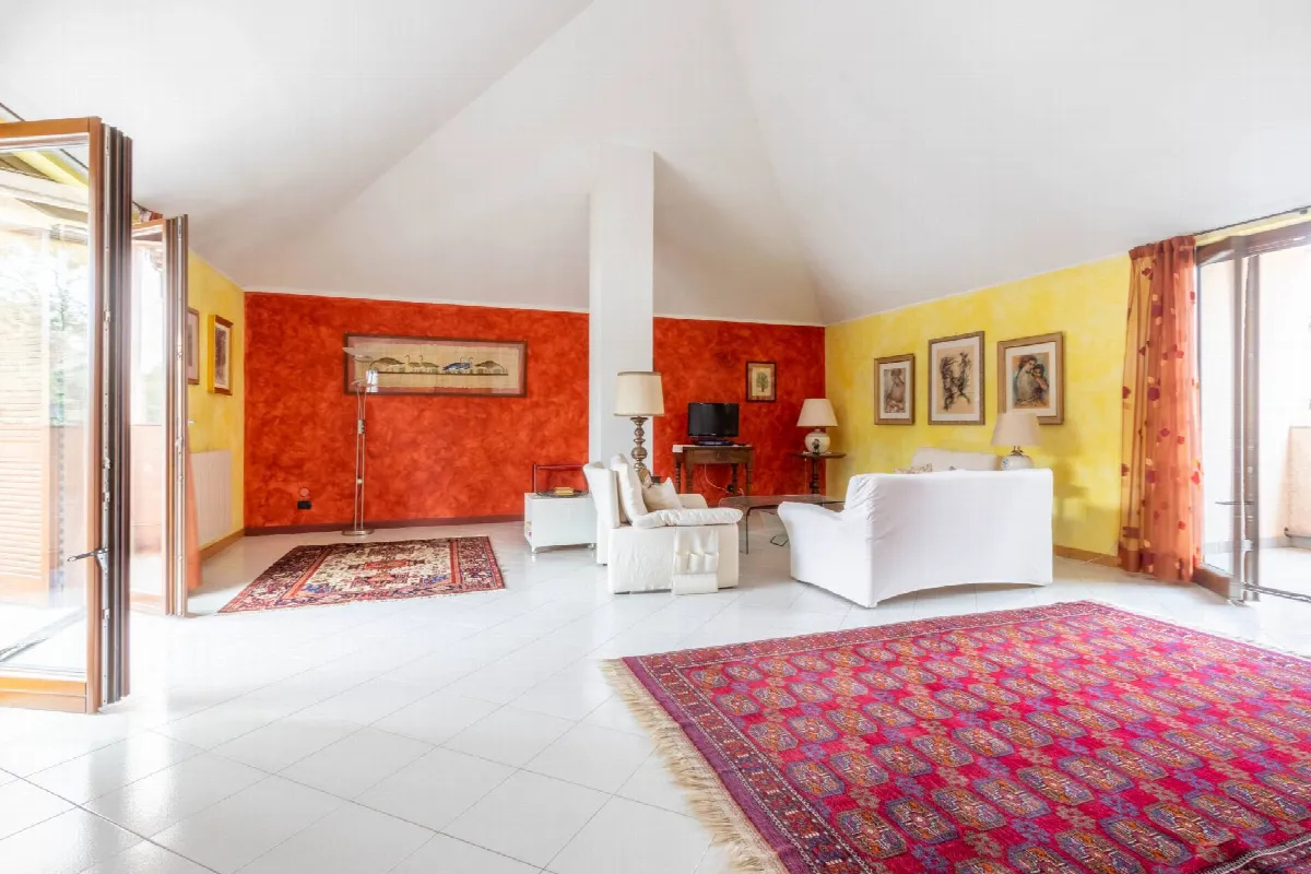 Appartamento in vendita a Vimercate, Centro Storico - foto 1