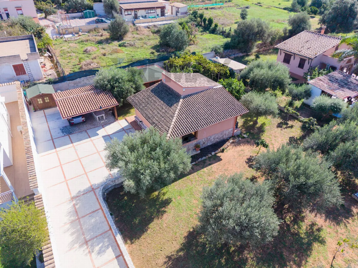 Porzione di villa in vendita a Terrasini - foto 1