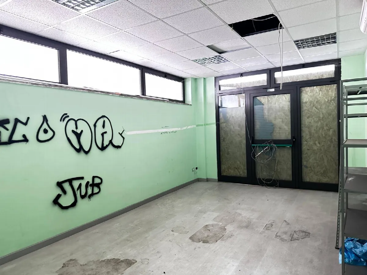 Ufficio in vendita a Viterbo, Pilastro - foto 10